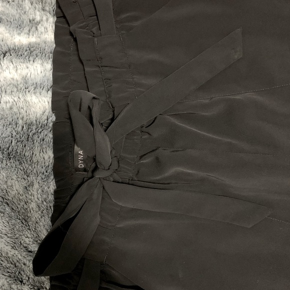 Dynamite dress pants. Size medium. - Picture 2 of 2